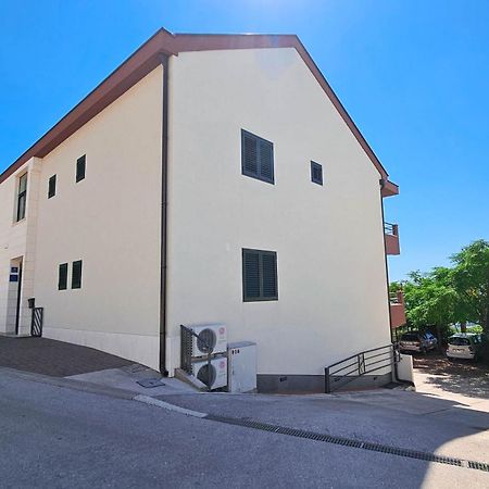 Apartments Vukovic Vanja Makarska Zewnętrze zdjęcie