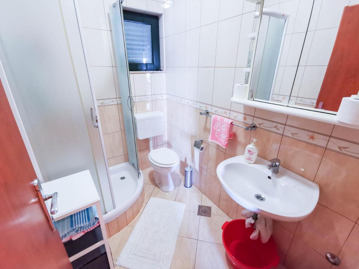 Apartments Vukovic Vanja Makarska Zewnętrze zdjęcie