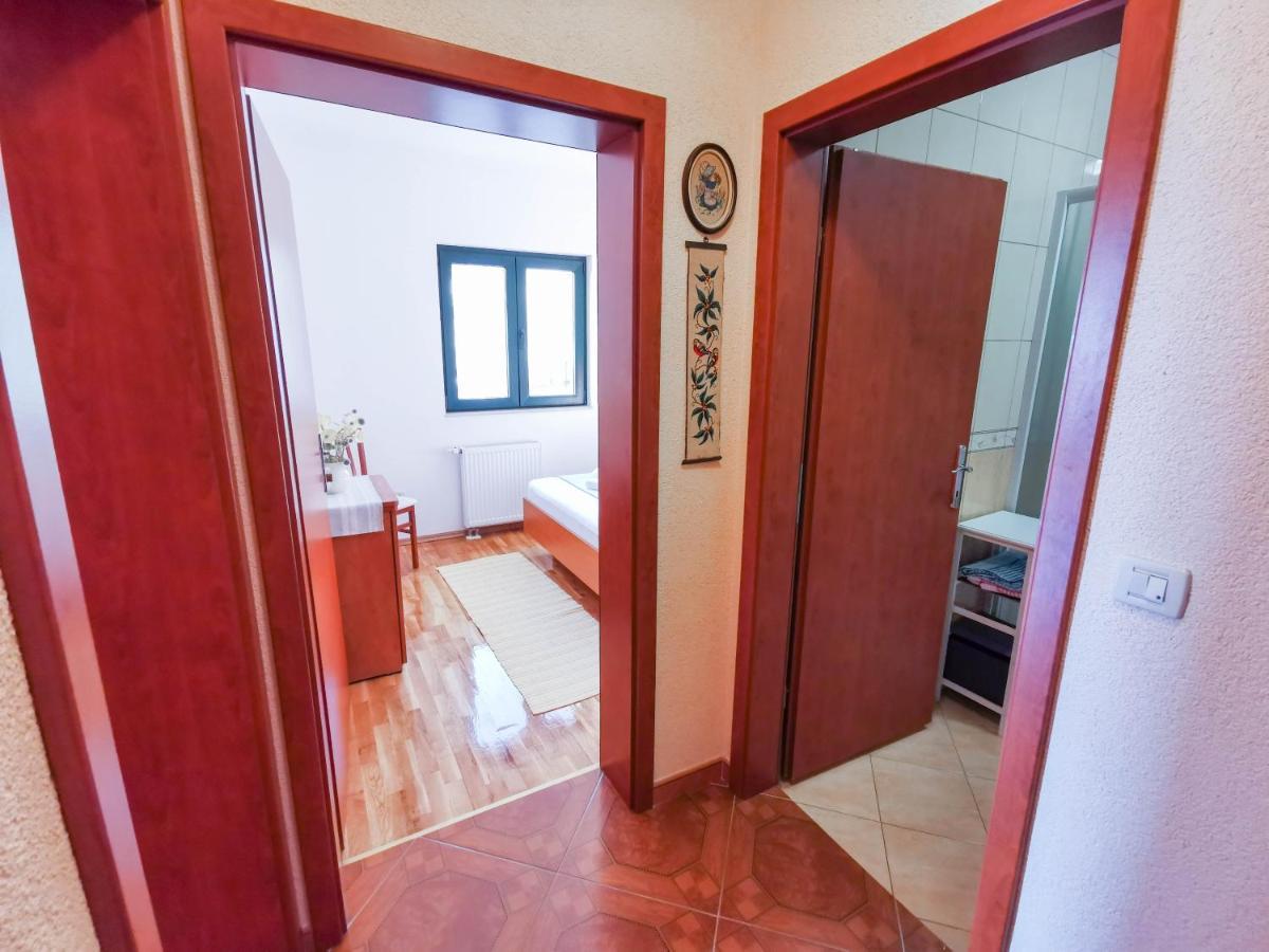 Apartments Vukovic Vanja Makarska Zewnętrze zdjęcie