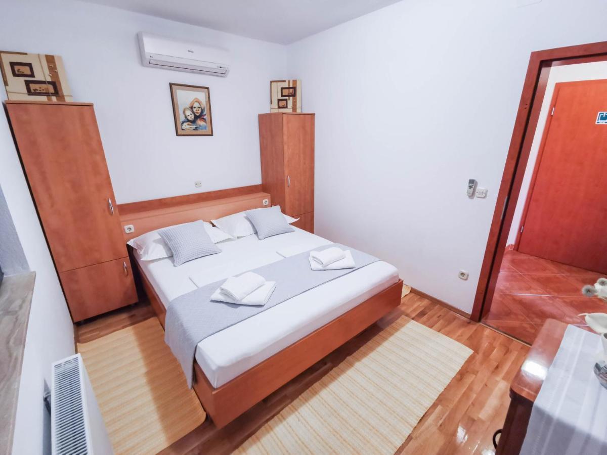Apartments Vukovic Vanja Makarska Zewnętrze zdjęcie